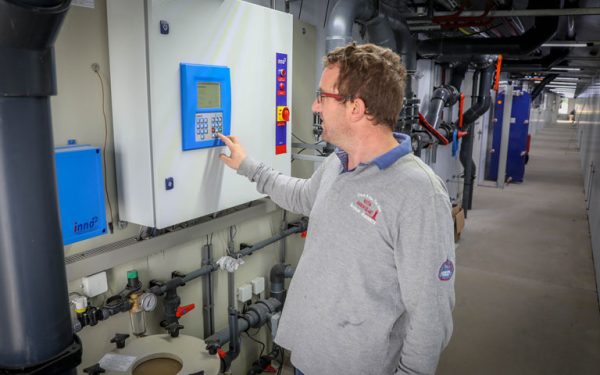 In de stal en op het land: het is hightech wat de klok slaat