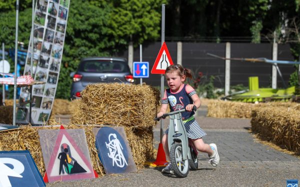 ‘Onthoud: met één duim kun je een leven redden’